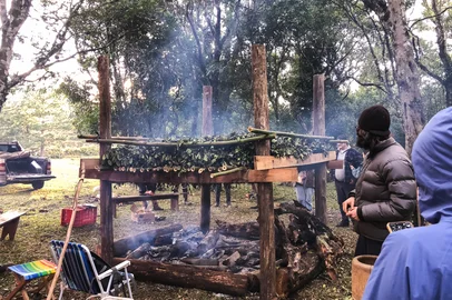 Evento em Canela traz resgate histórico da cultura original e processamento da erva mate<!-- NICAID(16225634) -->