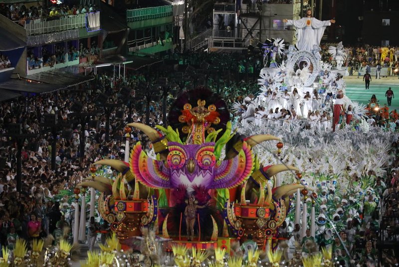 20/04/2022Grupo Série OuroSambódromoPrimeiro dia do Carnaval 2022<!-- NICAID(15075592) -->
