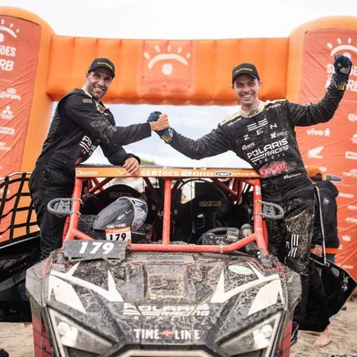 Dupla de Caxias do Sul, Gregório Caselani e Gustavo Pellin participaram do Rally dos Sertões 2023<!-- NICAID(15518162) -->