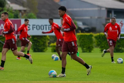Matheus Dias, volante do Inter<!-- NICAID(15798733) -->