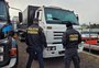 Polícia Federal sequestra mais de R$ 1,6 milhão em bens de investigados por contrabando de cigarros