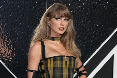 ELMONT, NEW YORK - SEPTEMBER 11: Taylor Swift attends the 2024 MTV Video Music Awards at UBS Arena on September 11, 2024 in Elmont, New York. Photo by Dimitrios Kambouris/Getty Images) (Photo by Dimitrios Kambouris / GETTY IMAGES NORTH AMERICA / Getty Images via AFP)<!-- NICAID(15890173) -->