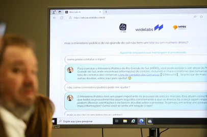 PORTO ALEGRE, RS, Brasil, 04.10.24: WideLabs, Ministério Público do RS e Elo lançam IA para para ser confidente dos pais em processo de adoção. Fotos: Duda Fortes/Agencia RBS<!-- NICAID(15882913) -->
