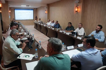 Reunião da Granpal<!-- NICAID(16244745) -->