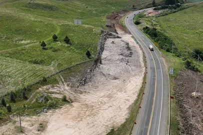 Obras de duplicação da BR-386, entre Soledade e Fontoura Xavier