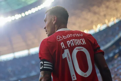 Alan Patrick em lance de Grêmio x Inter pelo Gauchão<!-- NICAID(15992038) -->