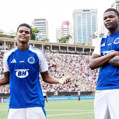 Pelo segundo ano seguido a Copa São Paulo de Futebol Júnior é do Cruzeiro. A Raposa venceu o São Paulo por 2 a 1 neste domingo (25) e conquistou o bicampeonato consecutivo da competição.<!-- NICAID(16211044) -->