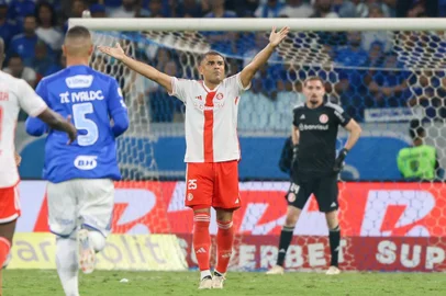 CRUZEIRO X BRASILEIRO A 2024 - Internacional contra o Cruzeiro no estádio Mineirão pelo campeonato Brasileiro A 2024.FOTOS:Ricardo Duarte/Divulgação InternacionalIndexador: ricardo duarte<!-- NICAID(15852927) -->