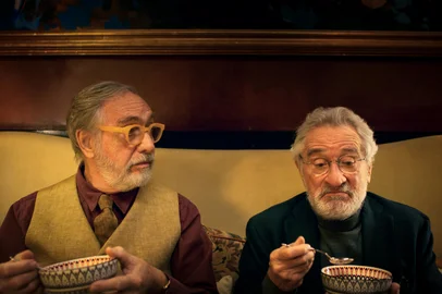 O Faz Nada (2023), série com Luis Brandoni e Robert De Niro<!-- NICAID(15576819) -->