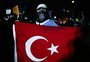Turquia vive tensão em meio a protestos contra prisão de prefeito; veja fotos