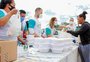 Cooperativa entrega cerca de 300 marmitas a famílias da zona leste de Porto Alegre
