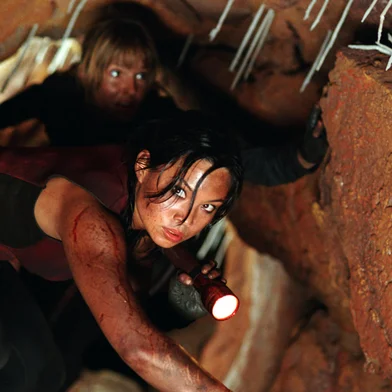 Abismo do Medo (2005), filme de Neil Marshall<!-- NICAID(16145131) -->