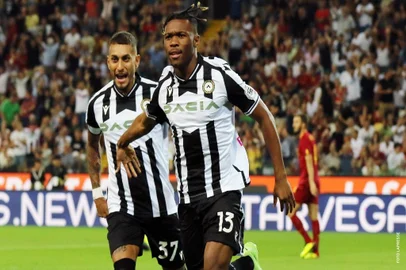 Destiny Udogie, Udinese