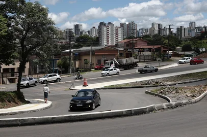 CAXIAS DO SUL, RS, BRASIL, 09/01/2025. Situação do acesso ao bairro Planalto, a partir da BR-116, em Caxias do Sul. (Bruno Todeschini/Agência RBS)Indexador: Bruno Todeschini<!-- NICAID(15950496) -->