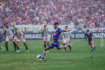 Fortaleza vs Grêmio na Arena Castelão pela Série A 2024 - Foto: Mateus Lotif/Fortaleza EC/Divulgação<!-- NICAID(15793250) -->