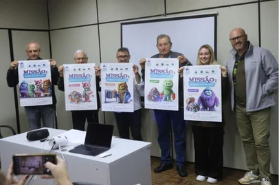 CAXIAS DO SUL, RS, BRASIL. 28/04/2025. Lançamento da campanha do agasalho de Caxias do Sul, na Fundação Caxias<!-- NICAID(16025660) -->