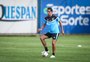 Grêmio prioriza busca por centroavante, mas também monitora zagueiros