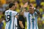 Argentina's defender Nicolas Otamendi (L) celebrates with midfielder Enzo Fernandez after scoring during the 2026 FIFA World Cup South American qualification football match between Brazil and Argentina at Maracana Stadium in Rio de Janeiro, Brazil, on November 21, 2023. (Photo by CARL DE SOUZA / AFP)Editoria: SPOLocal: Rio de JaneiroIndexador: CARL DE SOUZASecao: soccerFonte: AFPFotógrafo: STF<!-- NICAID(15604952) -->
