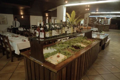 Churrascaria Mosqueteiro#Envelope: 108121#Pasta: 509407#caixa: 236<!-- NICAID(14120524) -->