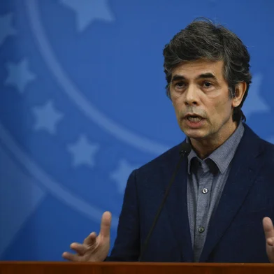 O novo ministro da SaÃºde, Nelson Teich, durante pronunciamento no PalÃ¡cio do Planalto O novo ministro da Saúde, Nelson Teich, durante pronunciamento no Palácio do Planalto.Local: BrasÃ­liaIndexador: Marcello Casal JrAgÃªncia BrasilFotógrafo: Reporter Fotografico<!-- NICAID(14479368) -->