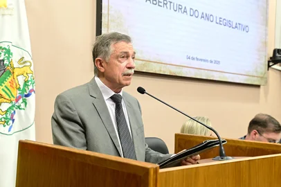 Prefeito Adiló Didomenico na abertura do ano lesgislativo<!-- NICAID(15968724) -->