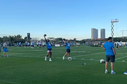 Chargers treinaram no CT do Corinthians.