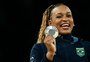 Recorde de medalhas ou bem-estar? A decisão de Rebeca Andrade e Isaquias Queiroz