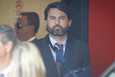 Leonardo Rodrigues de JesusBrasil, Brasília, DF, 06/12/2018. Retrato de Leonardo Rodrigues de Jesus, o Leo Índio, primo dos filhos mais velhos do presidente Jair Bolsonaro. Leo Índio, indicado por Carlos Bolsonaro, foi nomeado assessor do senador Chico Rodrigues, (DEM-RR). FOTO: DIDA SAMPAIO/ESTADÃO - Crédito:DIDA SAMPAIO/ESTADÃO CONTEÚDO/AE/Código imagem:222904Editoria: NACLocal: BRASÍLIAIndexador: DIDA SAMPAIOFonte: AGE<!-- NICAID(15578933) -->