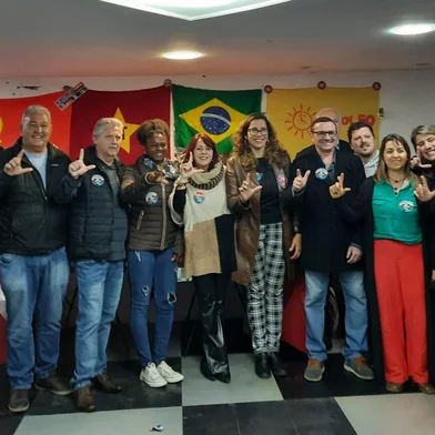 PT, PCdoB, PSOL, PCB, REDE, CIDADANIA, PV e representantes do PDT reafirmam apoio para Lula, em Caxias do Sul<!-- NICAID(15230940) -->