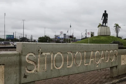 Porto Alegre, RS, Brasil, 03-06-2024: Situação do Sítio do Laçador após o recuo da água. Foto: Mateus Bruxel / Agência RBS<!-- NICAID(15779405) -->