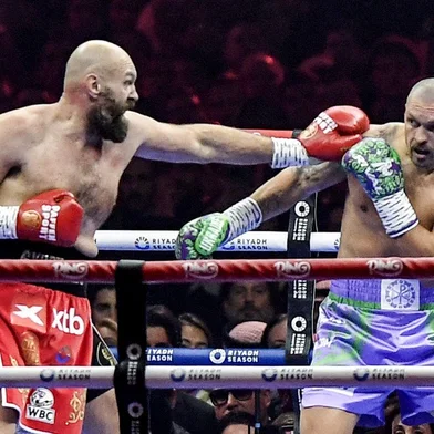 Oleksandr Usyk , Tyson Fury, boxe