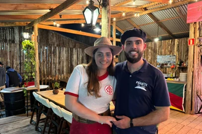 Piquete Tio João no Acampamento Farroupilha de Porto Alegre, dos patrões Eduardo Baldasso e Danielle Mattos<!-- NICAID(15869388) -->