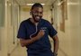 Jovem que era faxineiro de hospital se forma em Medicina: "Não consigo romantizar, foi muito, muito difícil"