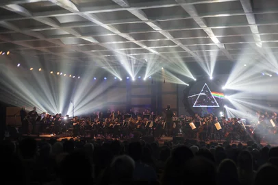 Apresentação do espetáculo Pink Floyd Sinfônico da Ospa.<!-- NICAID(15434726) -->