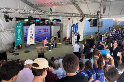 Jornada Nacional da Literatura<!-- NICAID(16161469) -->