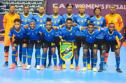 Seleção feminina de futsal da Tanzânia, classificada para a Copa do Mundo 2025.