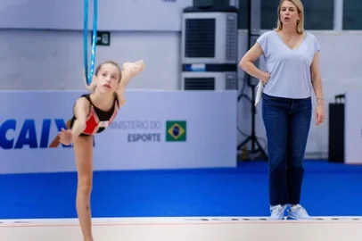 CBG / Divulgação Maria Clara Resende, ginástica rítmica