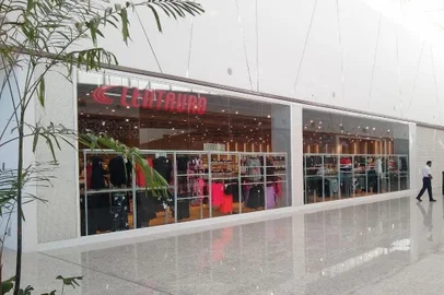 Centauro no Passo Fundo Shopping<!-- NICAID(14815052) -->