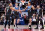 Primeira zebra dos playoffs da NBA aparece no domingo; veja os resultados