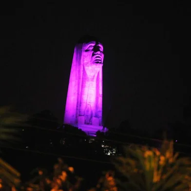 Atividades do Agosto Lilás iniciam nesta sexta-feira em Caxias do Sul. Um dos destaques é o acendimento de luzes na cor lilás no Monumento Jesus Terceiro Milênio.<!-- NICAID(16096213) -->