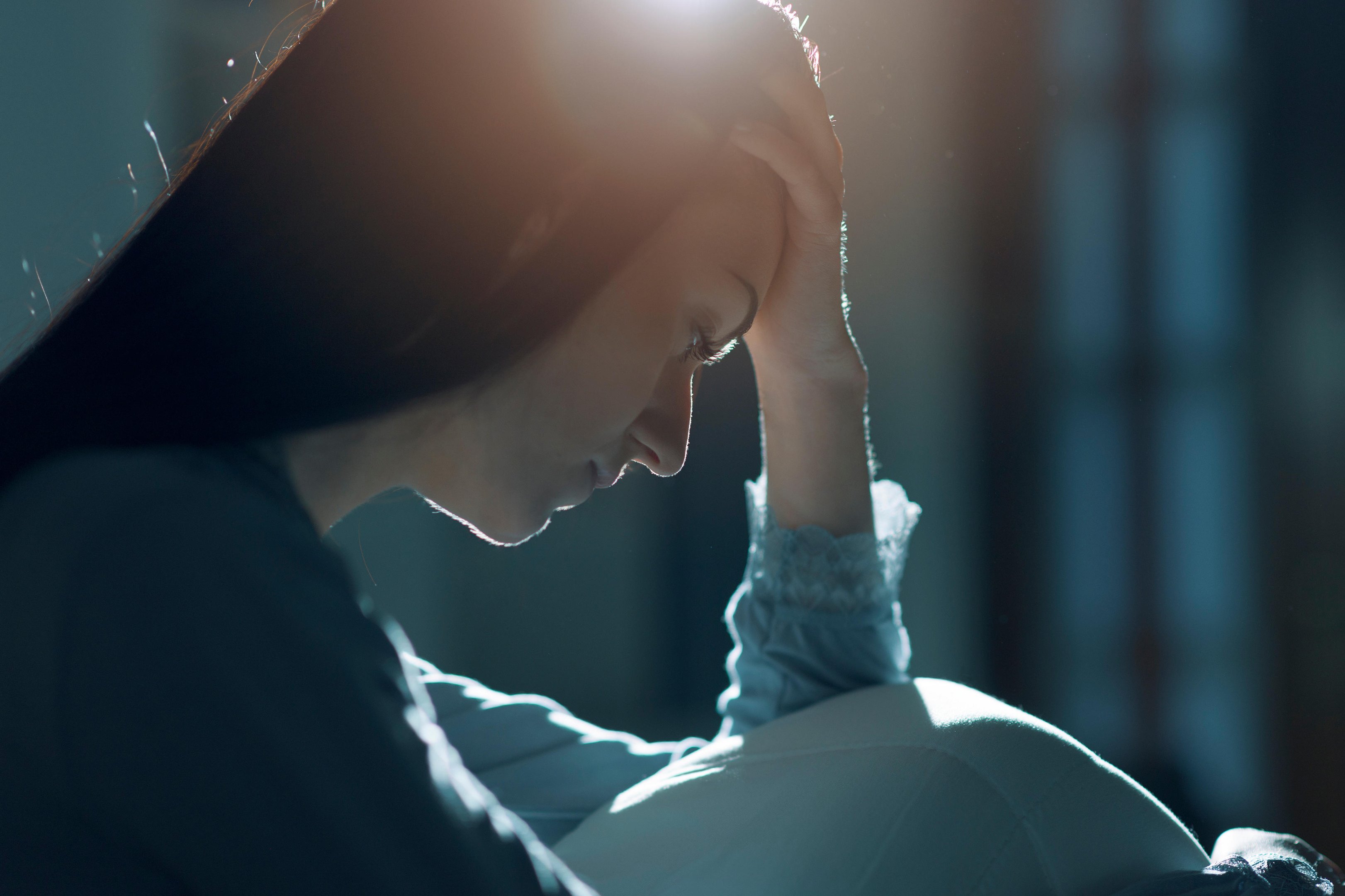 Seis anos depois, o que a ci&ecirc;ncia j&aacute; descobriu sobre covid longa? Saiba os sintomas e como &eacute; o tratamento