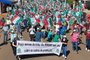 Protesto da Fetag-RS pela queda de preço do leite em Porto Xavier<!-- NICAID(15497544) -->