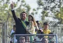 Nelson Piquet conduz Rolls-Royce presidencial com Bolsonaro