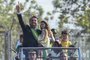 Brazilian President Jair Bolsonaro waves to supporters in his arrival to the flag-raising ceremony at Alvorada Palace, during the Independence Day celebrations in Brasilia, on September 7, 2021. - Fighting record-low poll numbers, a weakening economy and a judiciary he says is stacked against him, President Jair Bolsonaro has called huge rallies for Brazilian independence day Tuesday, seeking to fire up his far-right base. (Photo by EVARISTO SA / AFP)Editoria: POLLocal: BrasíliaIndexador: EVARISTO SASecao: politics (general)Fonte: AFPFotógrafo: STF<!-- NICAID(14882959) -->