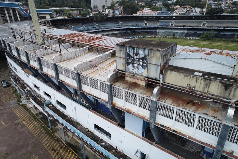16/08/2022 - PORTO ALEGRE, RS - As ruínas do estádio olímpico. FOTO: Anselmo Cunha / Agência RBS<!-- NICAID(15177580) -->