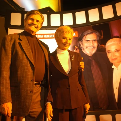 *** Gramado 1 - Ricardo Duarte ***33¼ Festival de Cinema de Gramado.O casal Glória Menezes e Tarcísio Meira recebem o troféu Oscarito em reconhecimento aos mais de 40 anos de carreira.<!-- NICAID(1697545) -->