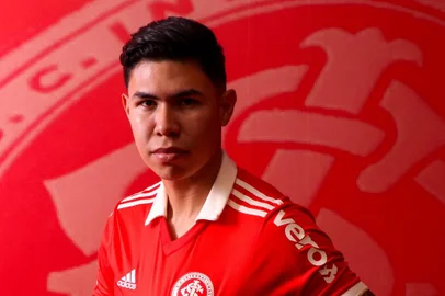 Nico Hernández, zagueiro do Inter<!-- NICAID(15357915) -->