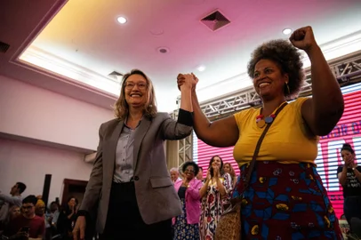 PORTO ALEGRE, RS, BRASIL, 06.04.2024: PT lança candidatura de Maria do Rosário como pré-candidata à prefeitura de Porto Alegre. Foto: Camila Hermes/Agencia RBS<!-- NICAID(15727576) -->