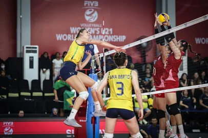 Helena, vôlei