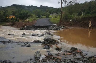 Um mês depois, como está a cidade que teve quatro mortos em ciclone na metade de junho. Fotos: Lauro Alves/Agencia rbs<!-- NICAID(15482825) -->